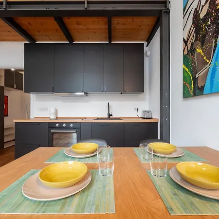 Апартаменты Xenia - Bright Loft In Bovisa Area