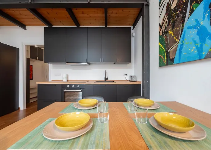 Apartamento Xenia - Bright Loft In Bovisa Area